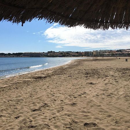 Orsa-Atico Con Vista Al Mar Y Piscina Apartment L' Escala Bagian luar foto