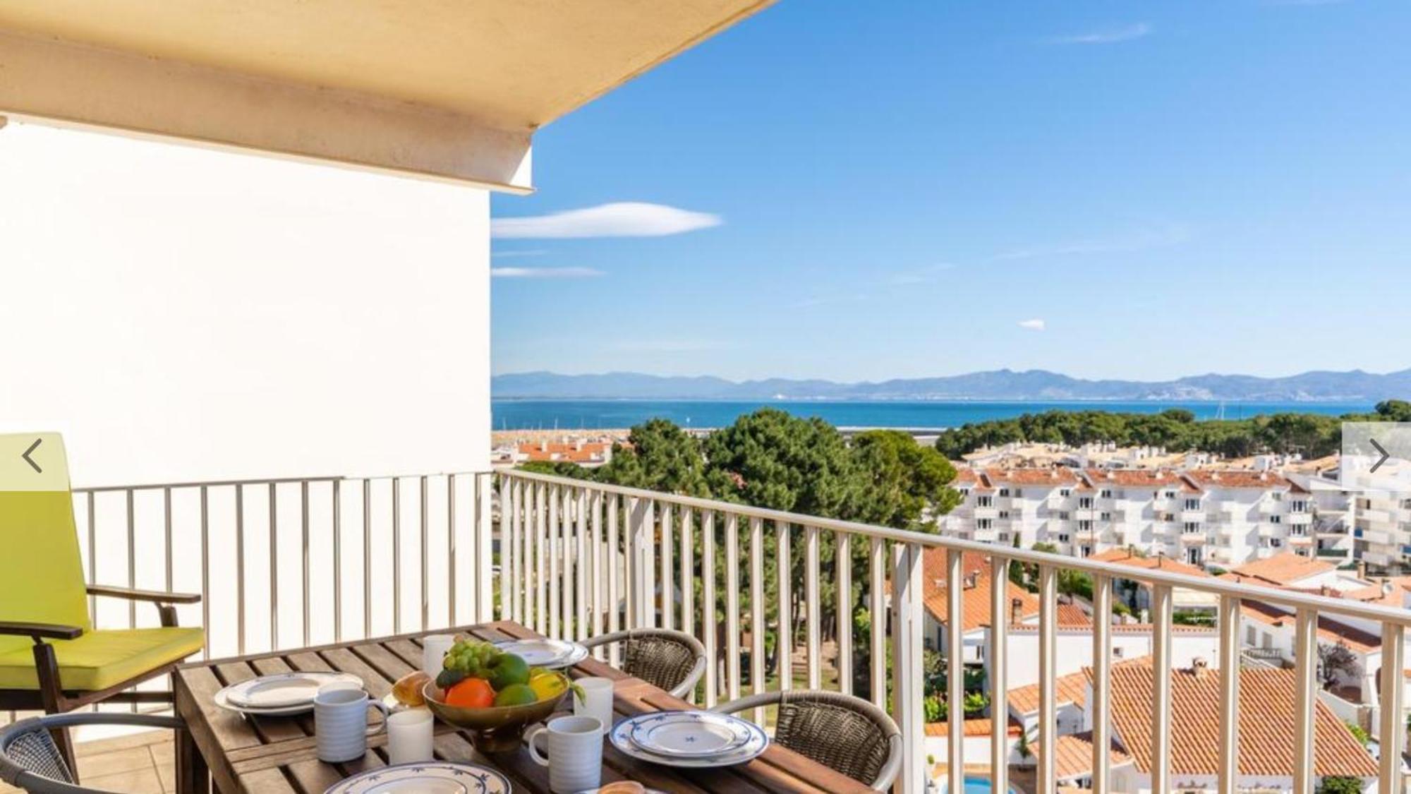 Orsa-Atico Con Vista Al Mar Y Piscina Apartment L' Escala Bagian luar foto